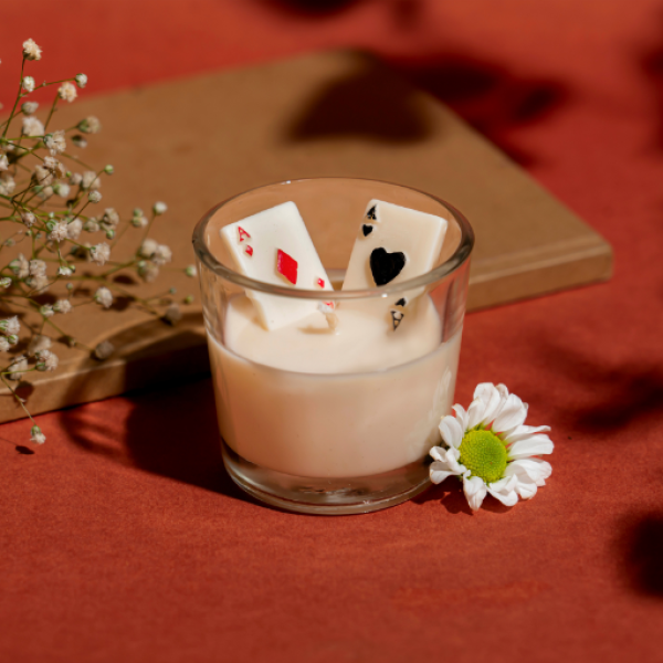 Ace Glow – Hand-Poured Soy Wax Glass Candle with Playing Card Design